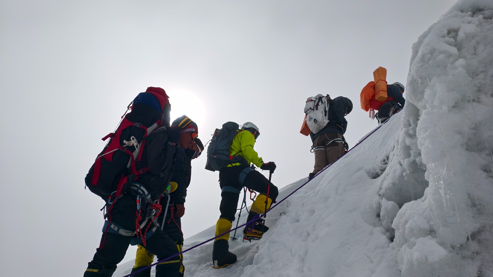 Shubham Chatterjee Manaslu Summit