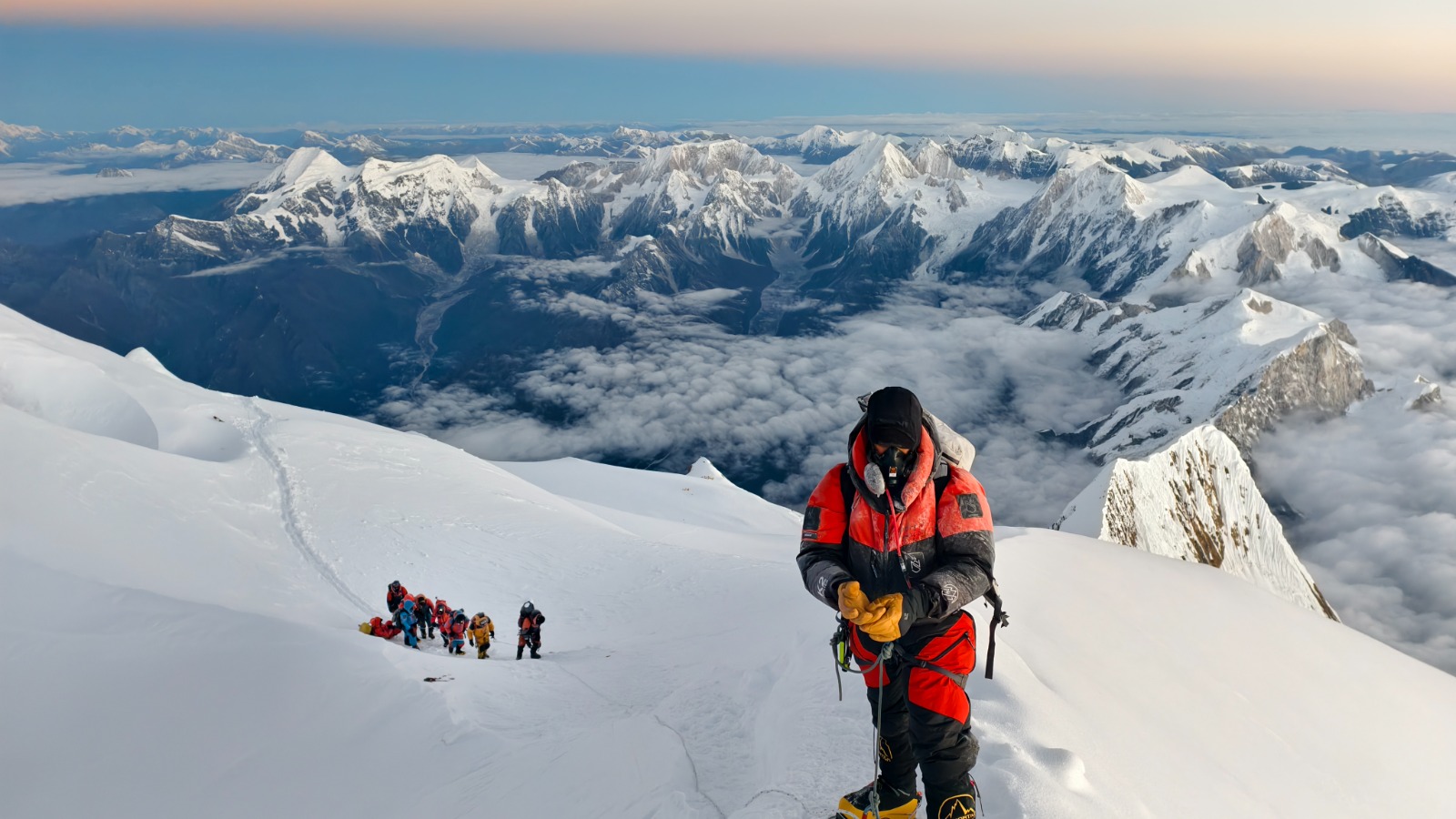 Shubham Chatterjee Manaslu Summit